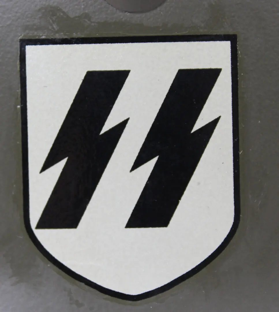 A black and white picture of the insignia for an ss unit.