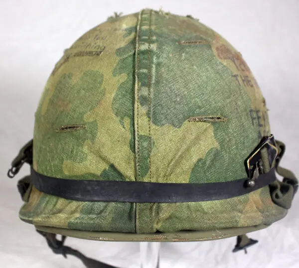 U.S. M1 paratrooper helmet Vietnam War - Image 6