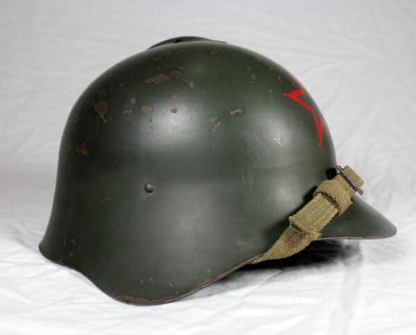 Soviet SSH36 helmet size 2 (57 cm) circa 1937 - Image 4