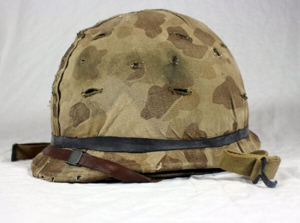 U.S. M1 fixed loop USMC helmet w/CPAC liner