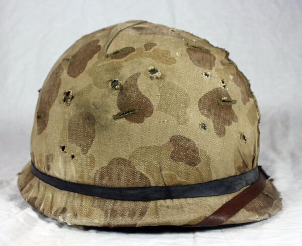 U.S. M1 fixed loop USMC helmet w/CPAC liner - Image 3