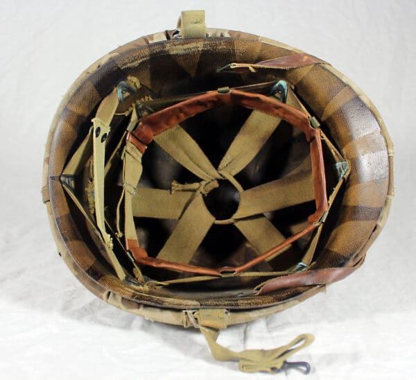 U.S. M1 fixed loop USMC helmet w/CPAC liner - Image 5