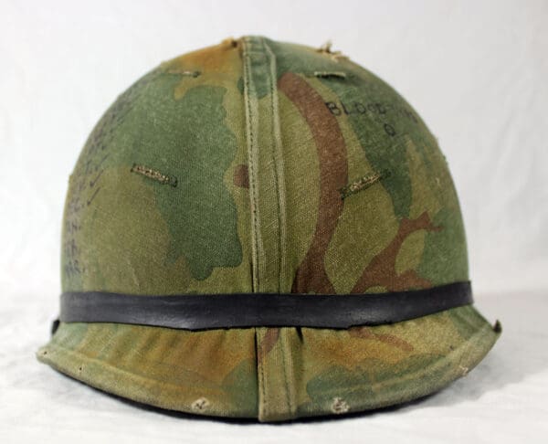 Vietnam M1 helmet and camo cover USMC - Image 5