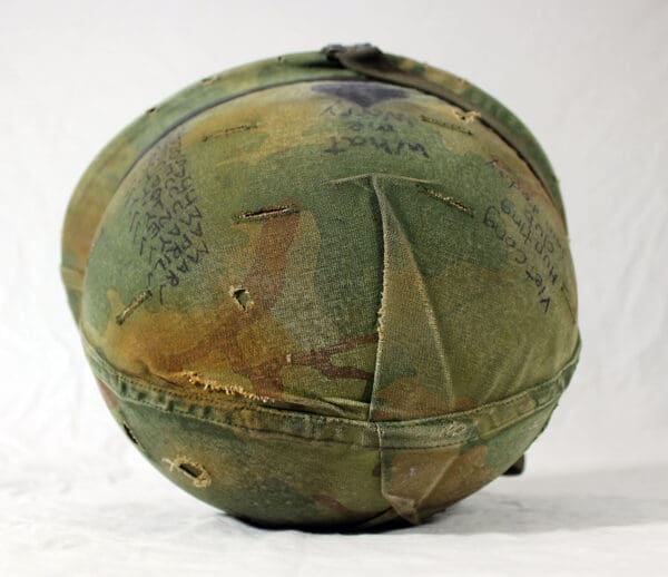 Vietnam M1 helmet and camo cover USMC - Image 6
