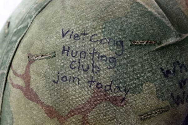 Vietnam M1 helmet and camo cover USMC - Image 11