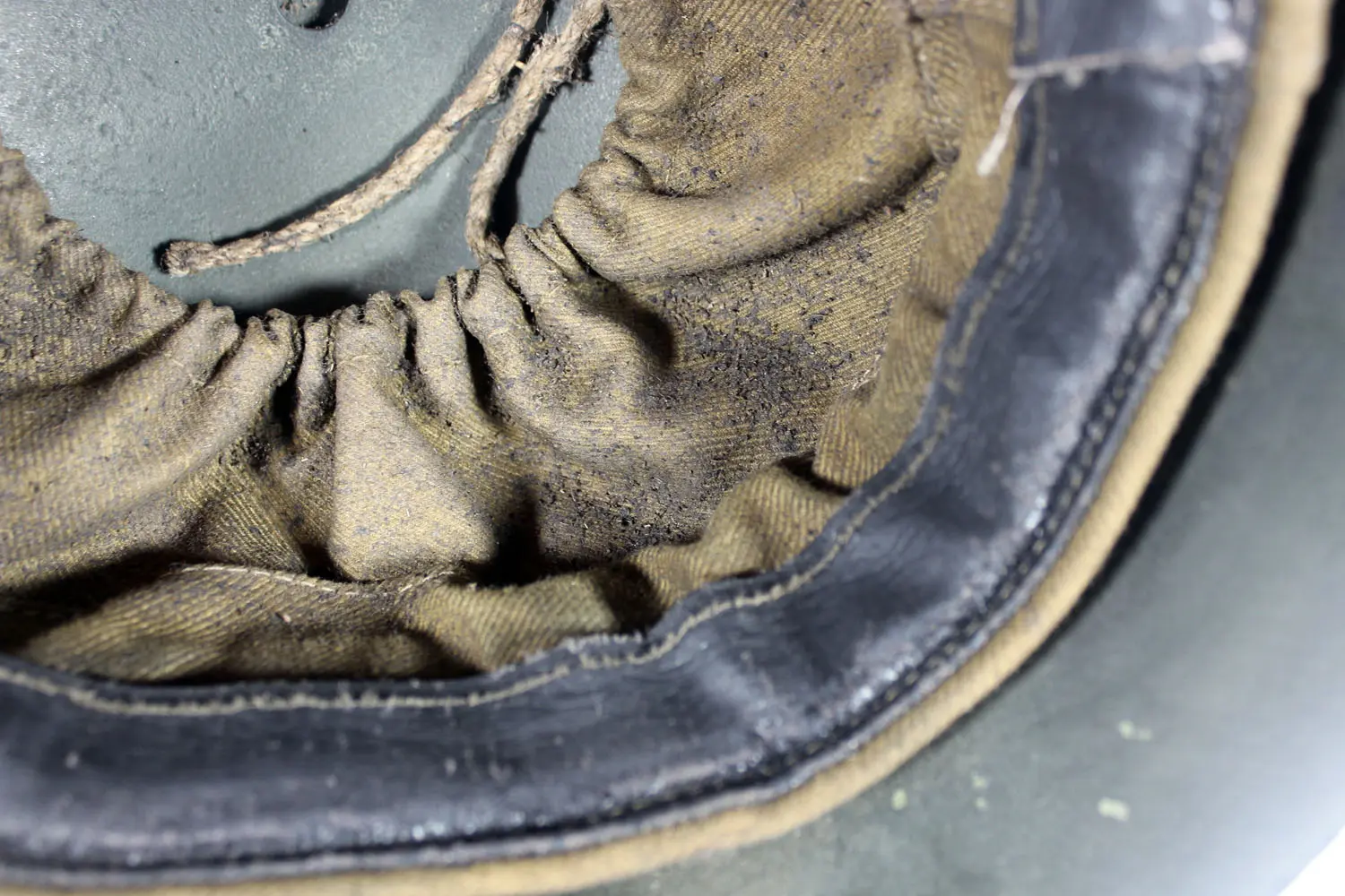 Red Army SSH36 helmet in size 2 Winter Camo - Image 12