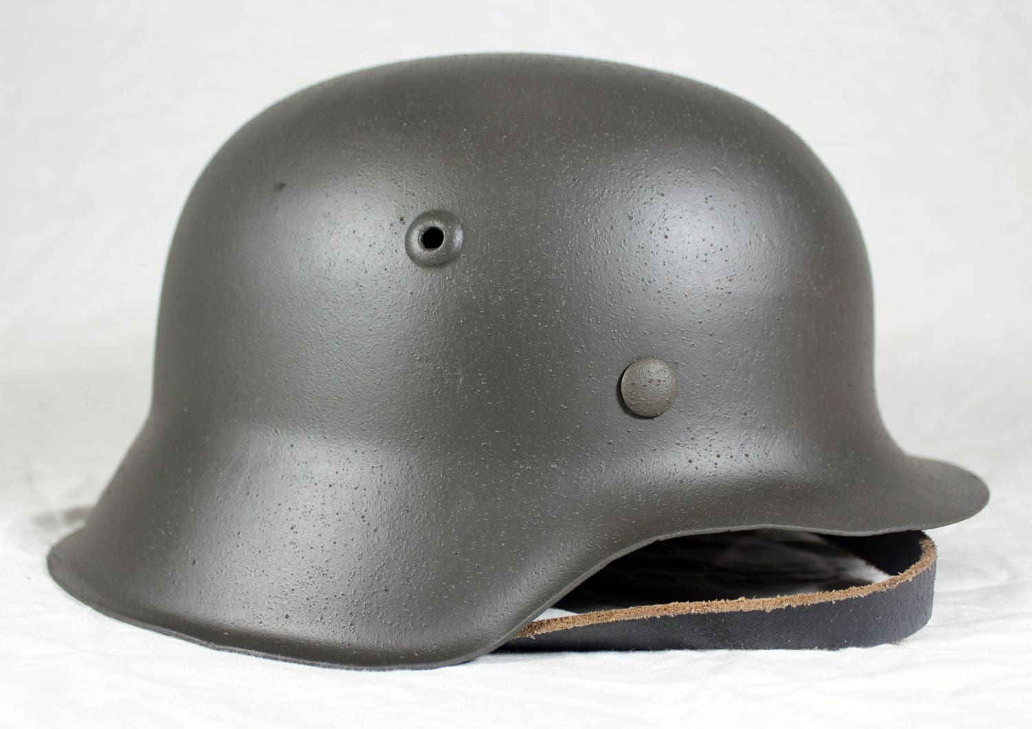 German M42 helmet in size 68/61 circa 1943